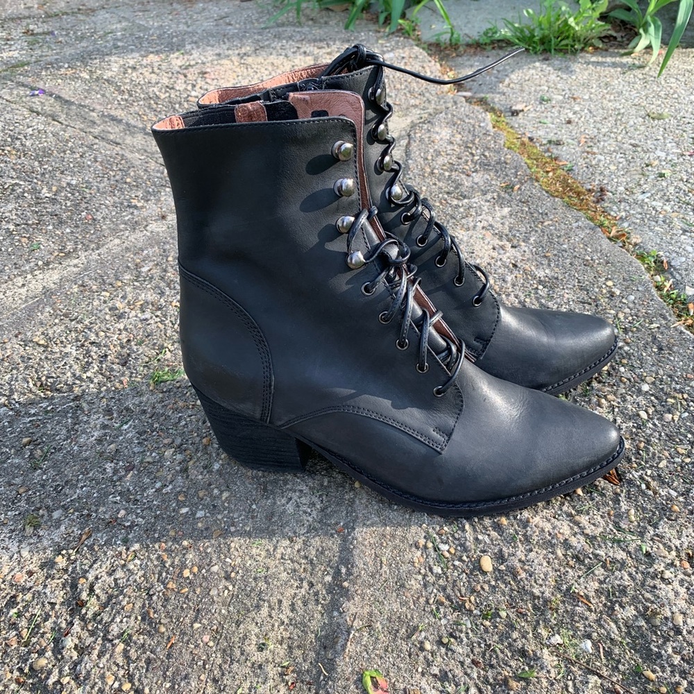 Jeffrey Campbell Boots